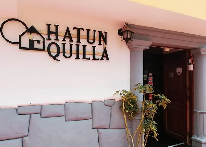 Hatun Quilla 3*